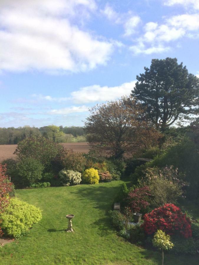 Porthkerry House Bed And Breakfast Little Budworth Exteriör bild