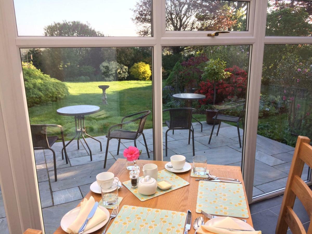 Porthkerry House Bed And Breakfast Little Budworth Exteriör bild